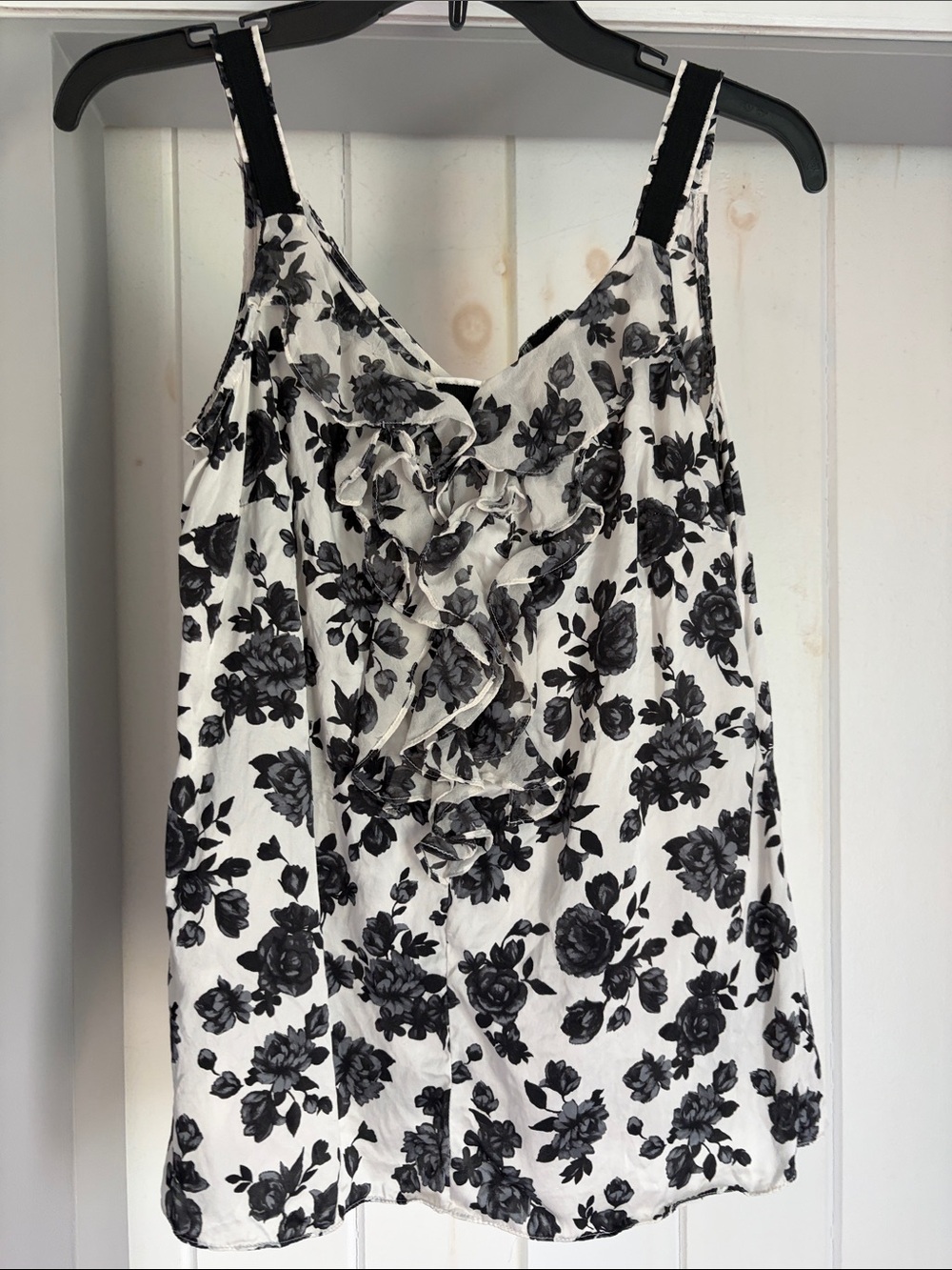 White House Black Market Black and White Floral Ruffled Silk Tank Top